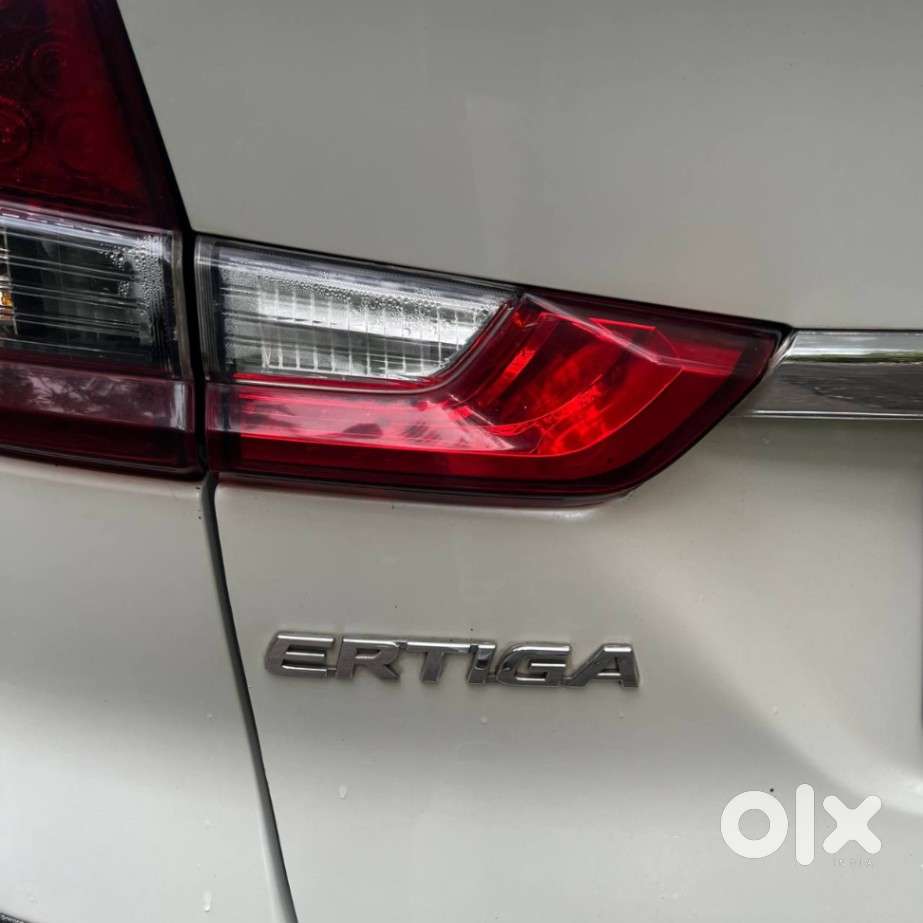 Maruti Suzuki Ertiga Zxi Shvs, 2020, Petrol