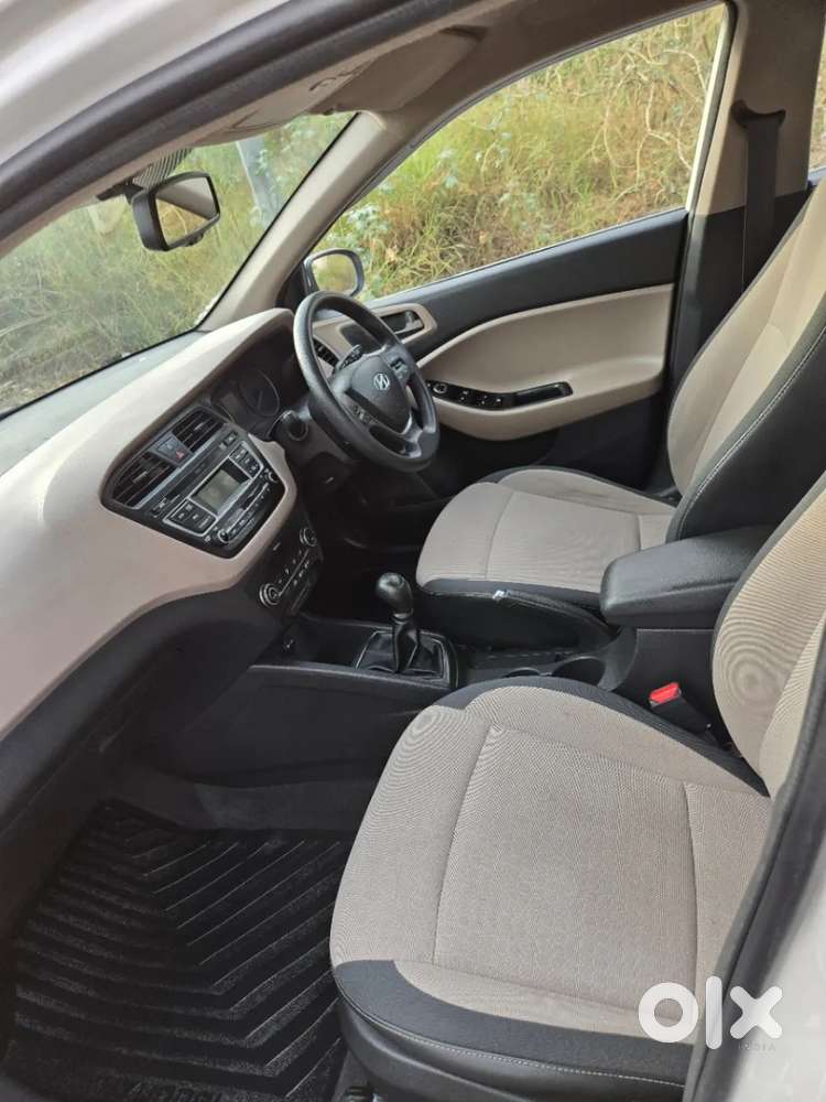 Hyundai Elite I20 Sportz 1.2, 2017, Petrol