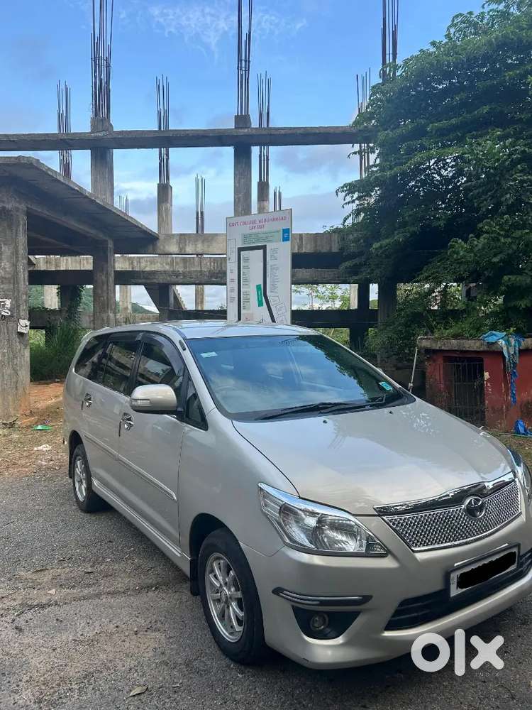 Toyota Innova 2012 Diesel 85000 Km Driven