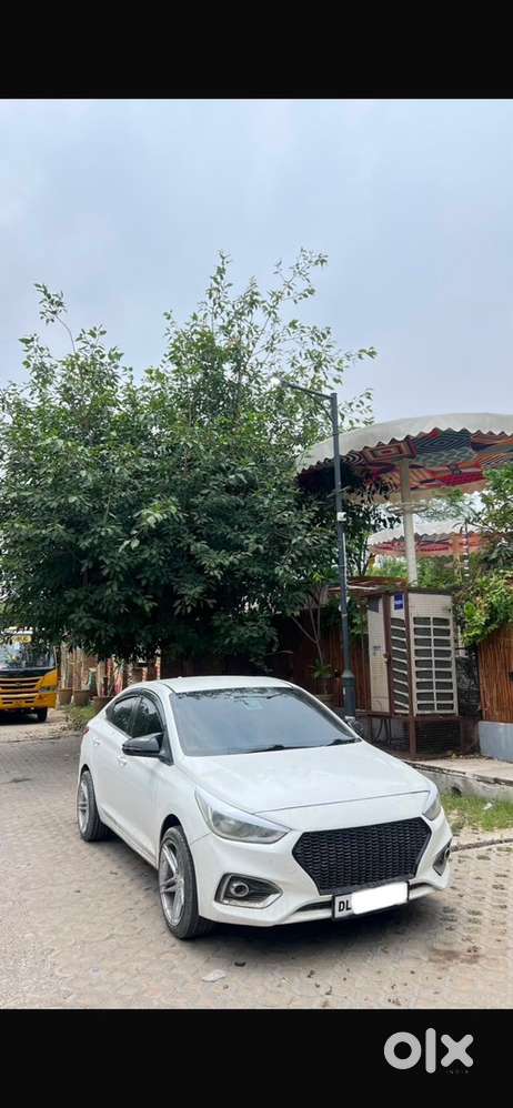 2018 Verna Petrol ( Fix Price )