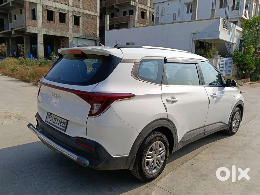 Kia Carens 1.5 Premium 7 Str, 2022, Petrol