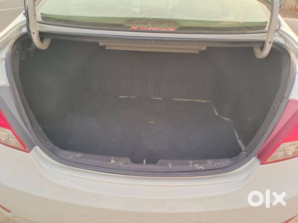 Hyundai Verna 1.6 Sx (o) Crdi, 2012, Diesel
