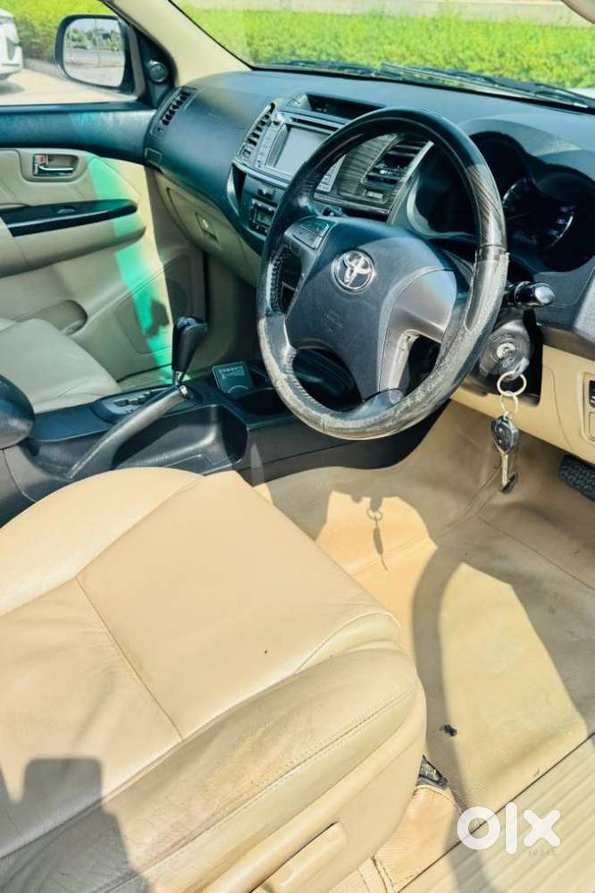 Toyota Fortuner 3.0 4x2 Automatic, 2014, Diesel