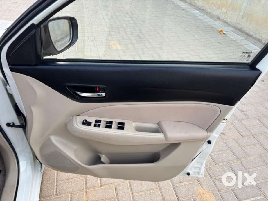 Maruti Suzuki Dzire 1.2 Vxi Amt, 2020, Petrol