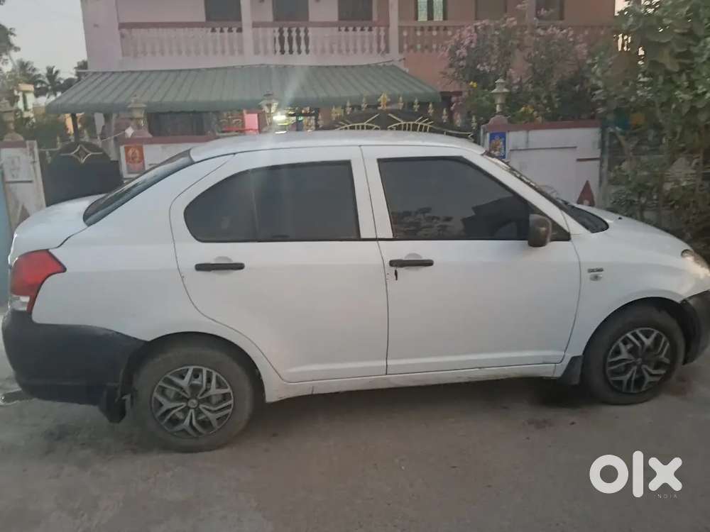 Maruti Suzuki Swift Dzire Tour 2017 Diesel Well Maintained