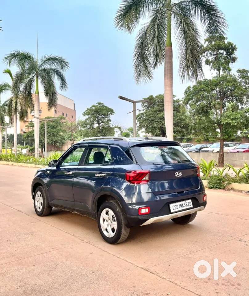Hyundai Venue S 1.2 Petrol, 2021, Petrol
