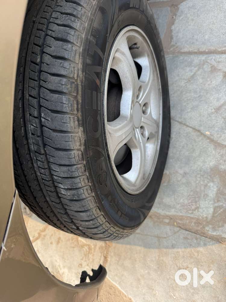 Toyota Innova 2004-2011 2.5 G4 Diesel 8-seater, 2006, Diesel