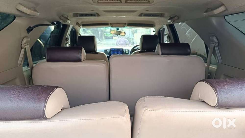 Toyota Fortuner 3.0 4x4 Manual, 2011, Diesel