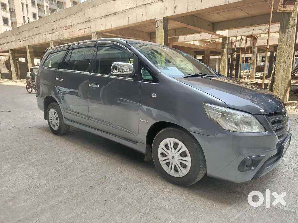 Toyota Innova 2015 Diesel Well Maintained