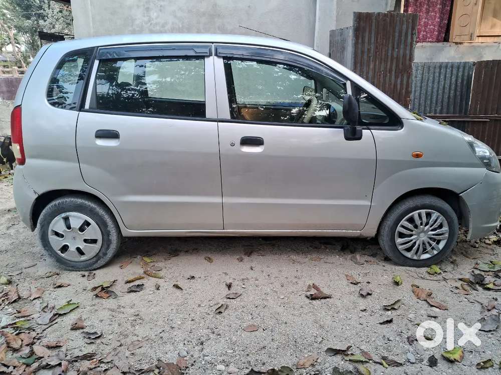 Maruti Suzuki Zen Estilo 2010