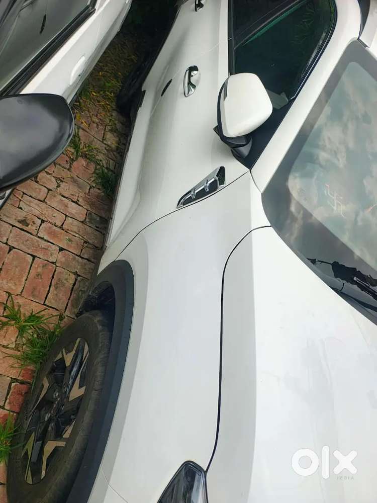 Kia Sonet Htk Plus 2025 Petrol Well Maintained.
