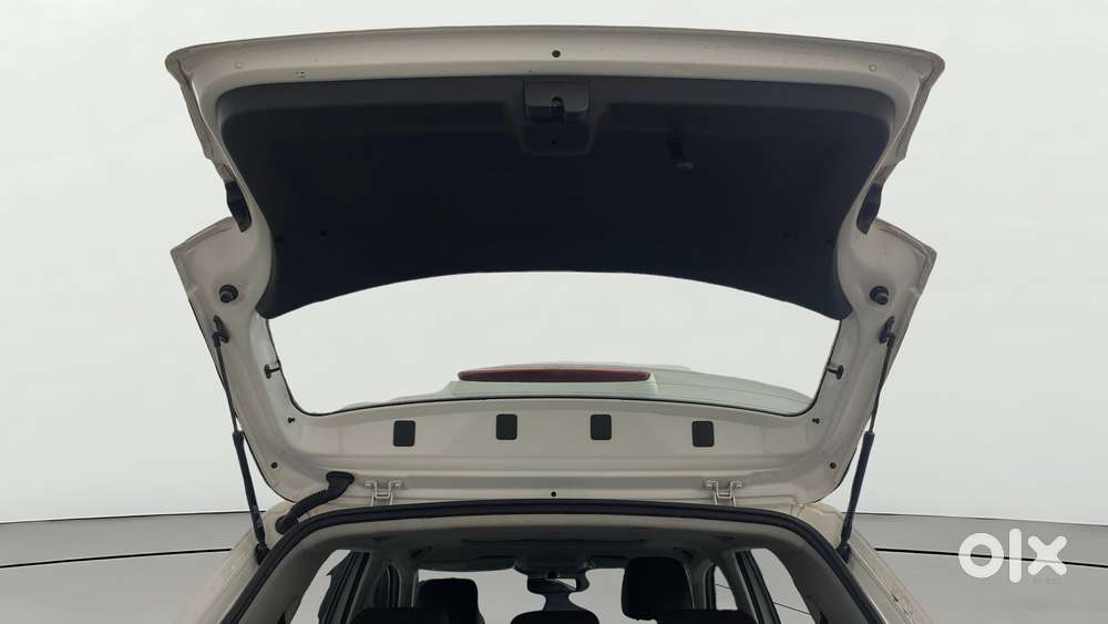 Skoda Kushaq 1.0 Tsi Style, 2023, Petrol