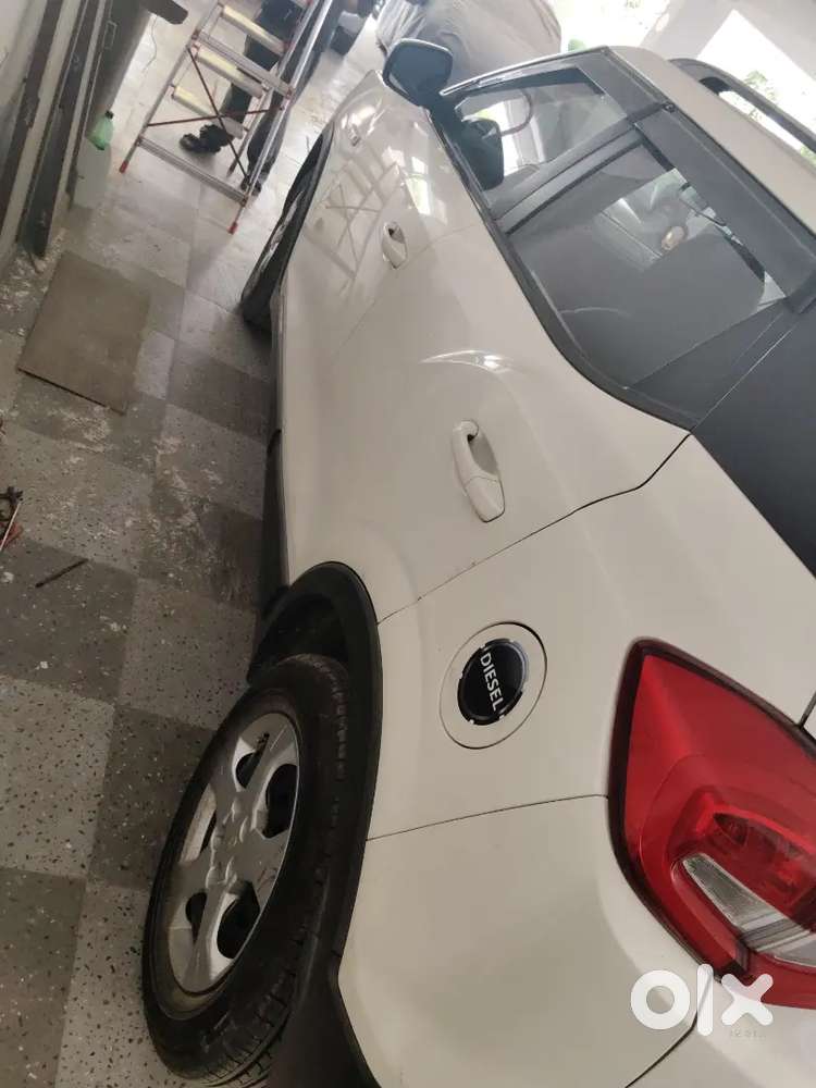 Mahindra Xuv300 W6 Diesel 2019  New Tyres  Insurance Till 2028 !
