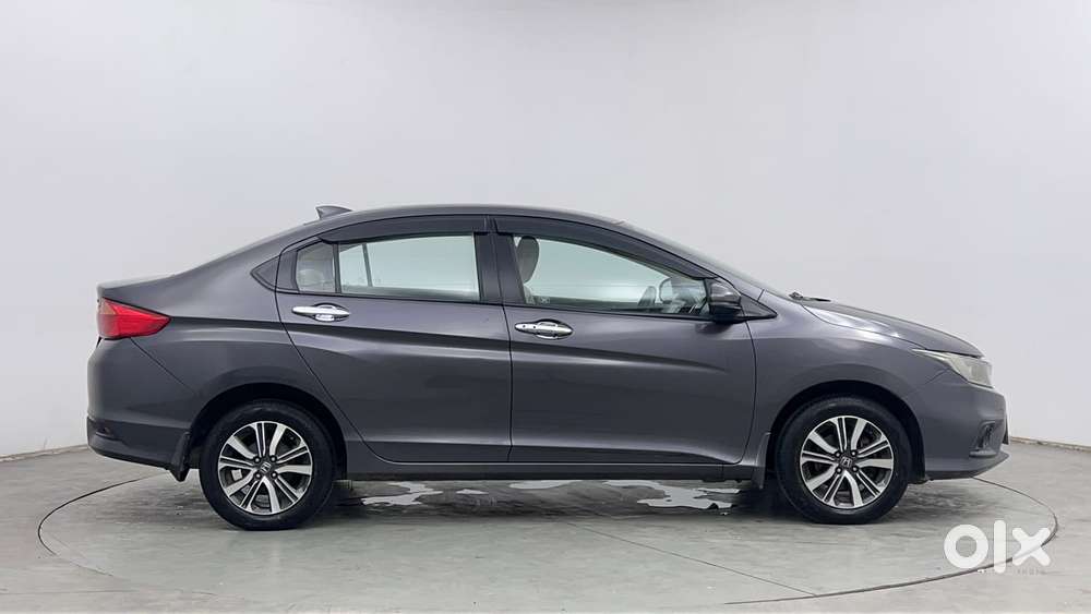 Honda City I-vtec V, 2017, Petrol