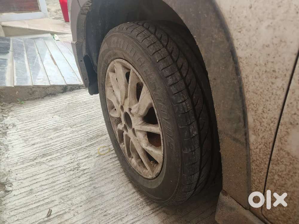 Mahindra Kuv 100 2016 Diesel 6 Str