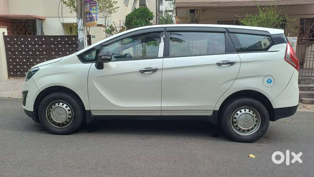 Mahindra Marazzo M8 8str, 2020, Diesel