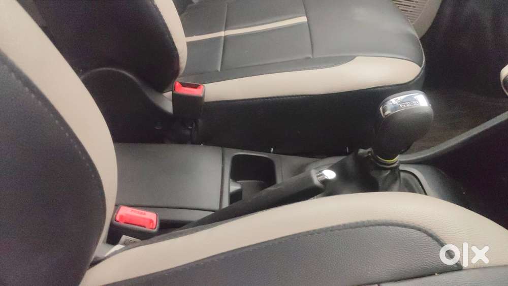 Renault Triber Rxz Easy-r Amt, 2021, Petrol