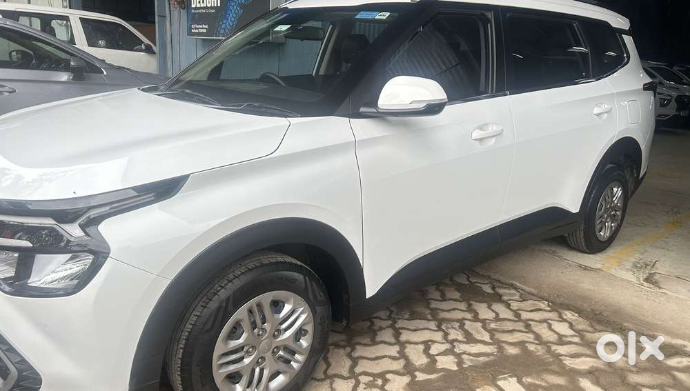 Kia Carens 1.4 Premium 7 Str, 2023, Petrol