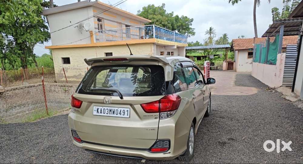 Honda Mobilio 2015 Petrol