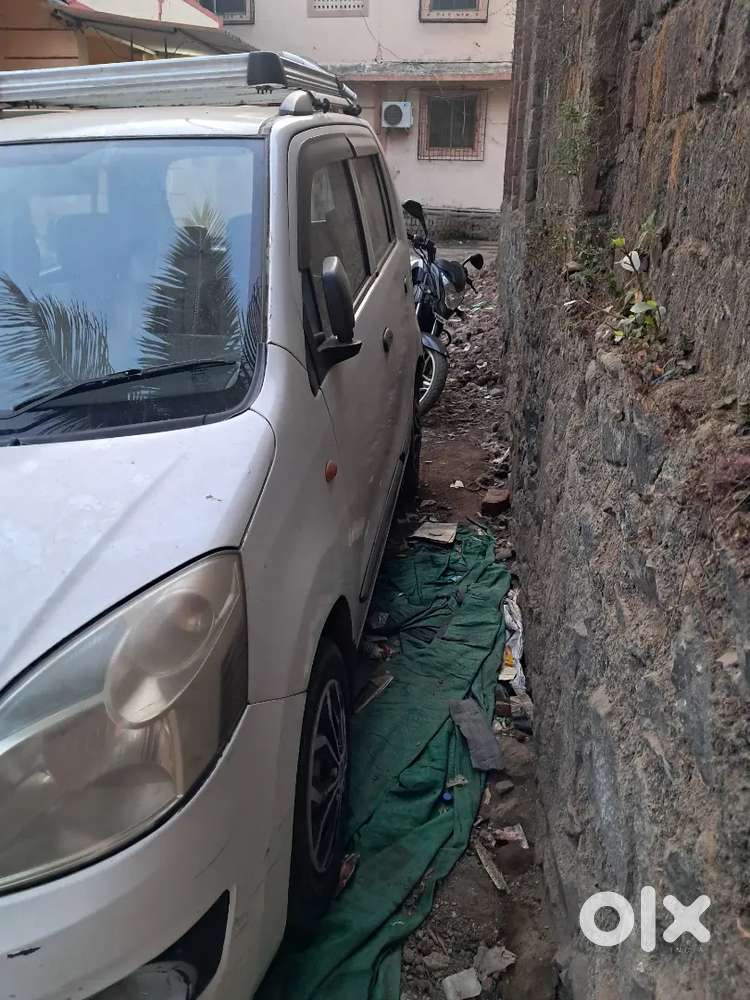 I Am Salling Because New Car