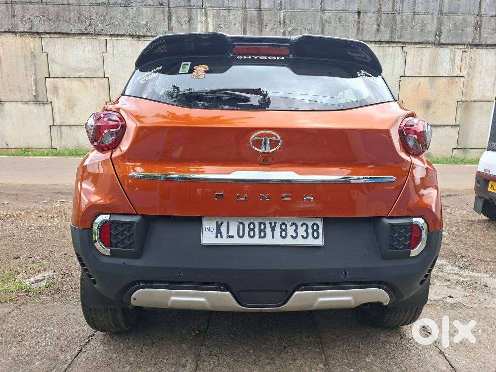 Tata Punch 1.2 Revotron Creative Amt Dual Tone, 2022, Petrol
