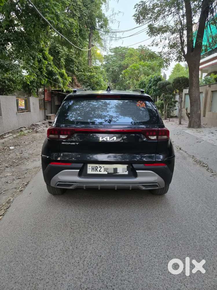 Sonet Diesel Auto Sunroof  2022