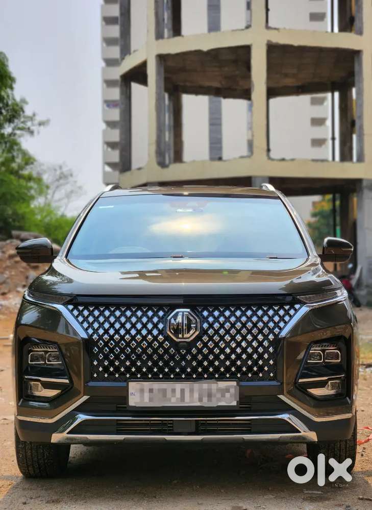 Mg Hector Plus 2023 Petrol Well Maintained
