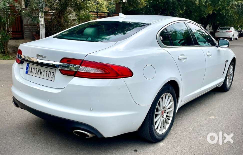 Jaguar Xf 2.0 Petrol Prestige, 2015, Petrol