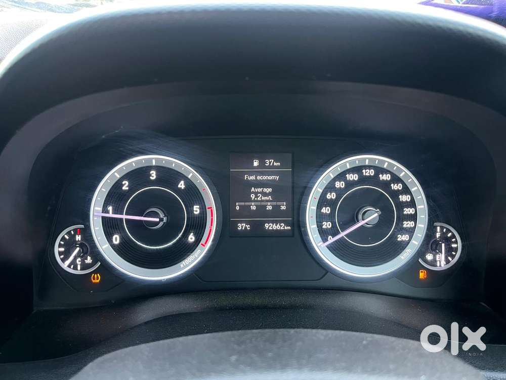 Hyundai Creta 1.5 S Plus Knight Diesel Dual Tone, 2022, Diesel