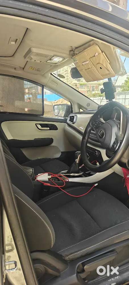 Tata Altroz Xz+ S Sunroof Diesel.