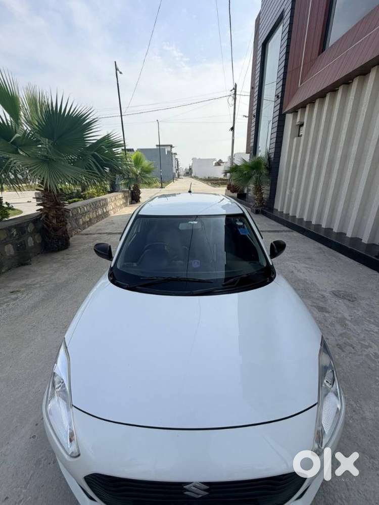 Maruti Suzuki Swift Lxi Optional-o, 2019, Petrol