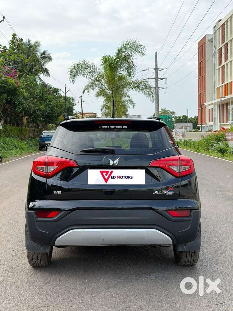 Mahindra Xuv300 W8 Option, 2024, Petrol