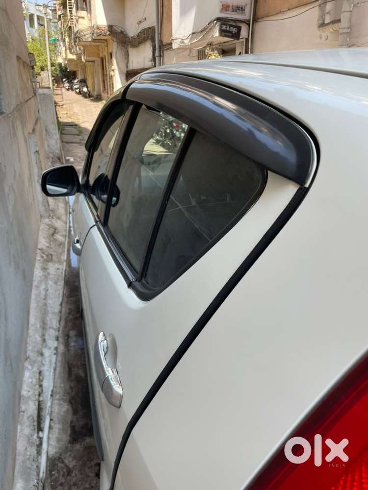 Maruti Suzuki Ritz 2012 Petrol Well Maintained