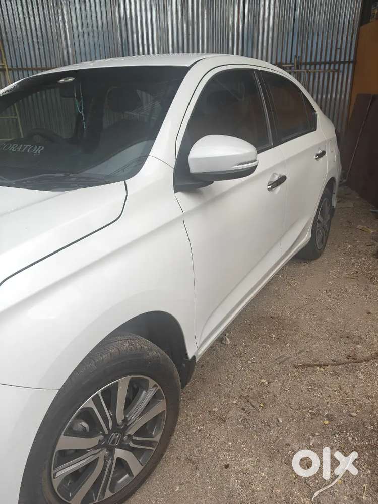 Honda Amaze 2nd Gen 2024 First Owner New Leather Seatcover
