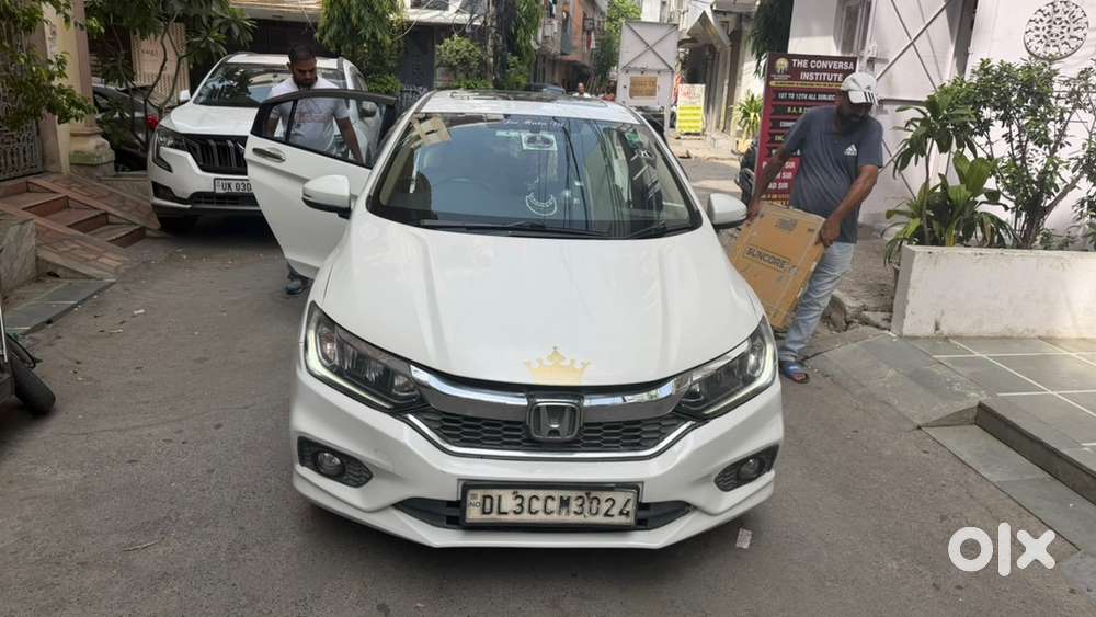 Honda City 2017 Hybrid Car