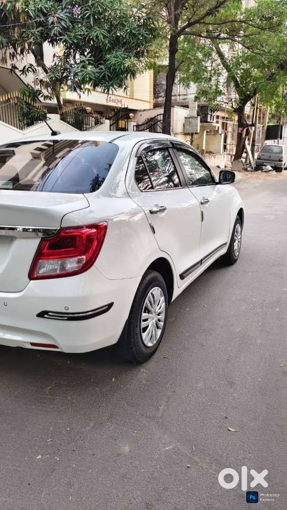 Maruti Suzuki Dzire 1.2 Vxi, 2023, Petrol