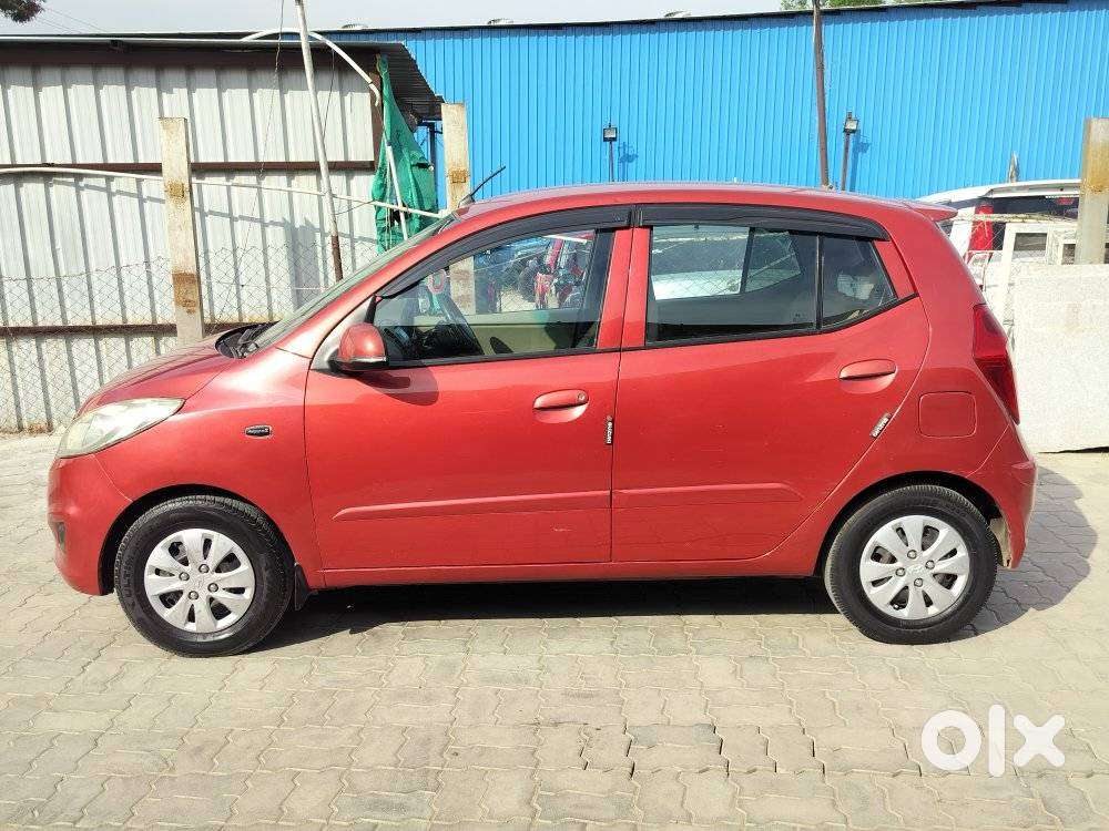 Hyundai I10 Sportz At, 2010, Petrol