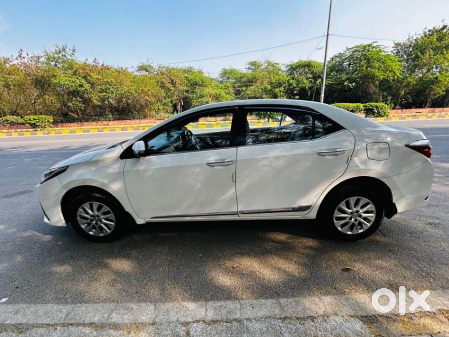 Toyota Corolla Altis 1.8 Gl, 2019, Petrol