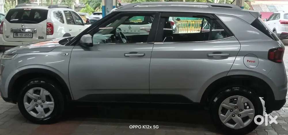 Hyundai Venue Petrol 2019
