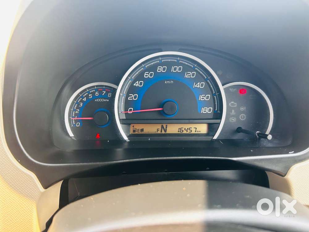 Maruti Suzuki Wagon R 1.0 Vxi Amt, 2017, Petrol
