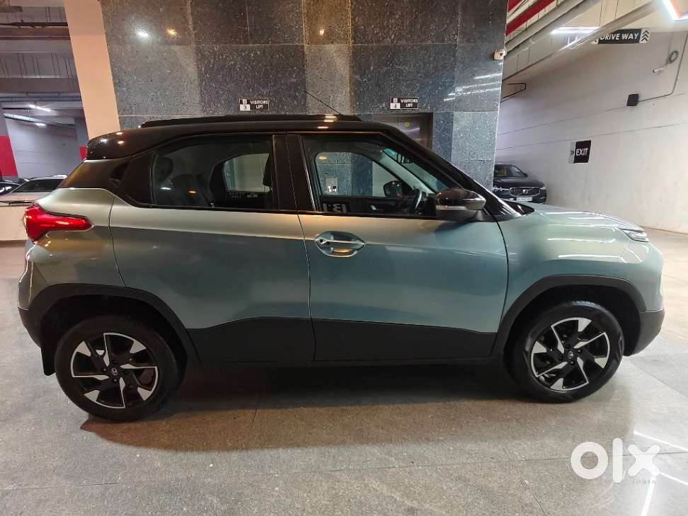 Tata Punch 1.2 Revotron Creative Amt Dual Tone, 2022, Petrol