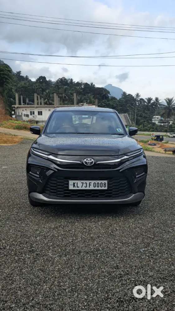 Toyota Urban Cruiser 2023 Hyryder Drive