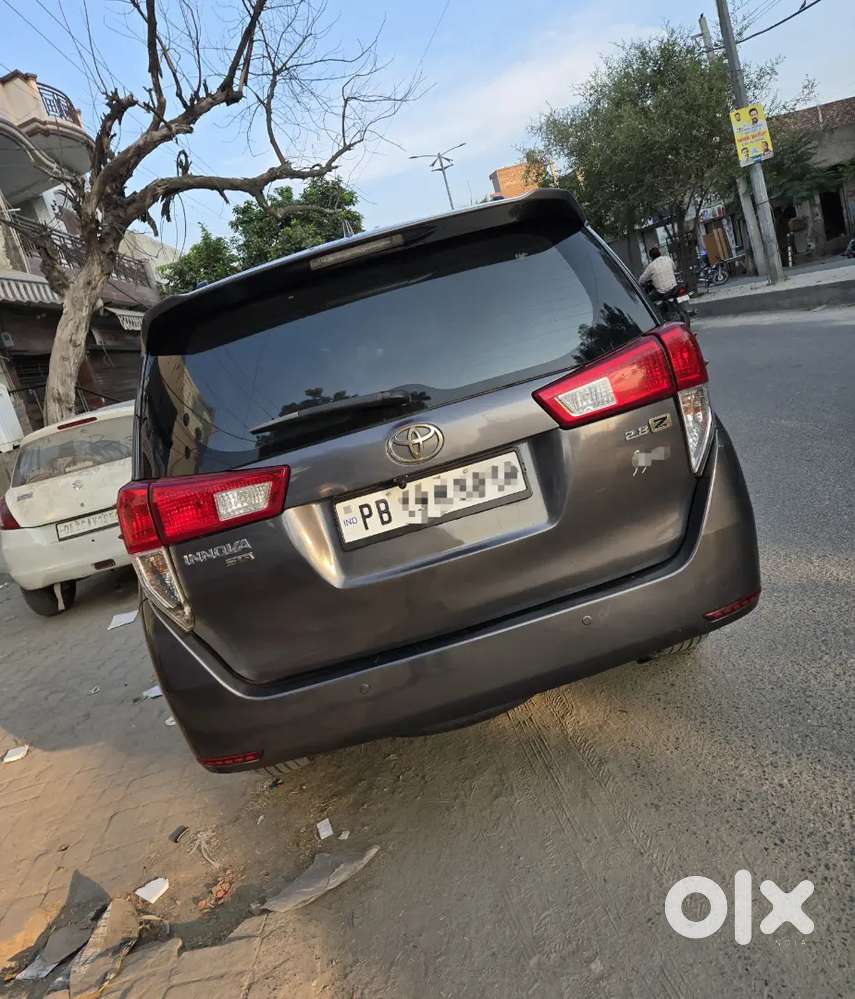 2016 Toyota Innova Crysta 2.8 Z