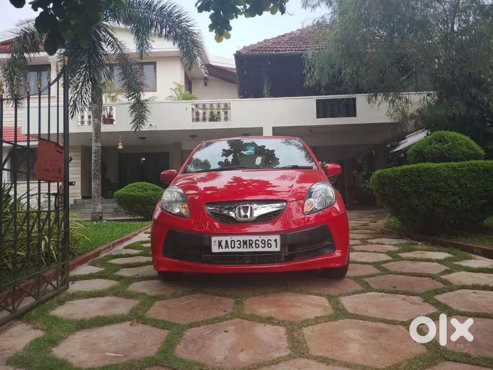 Honda Brio 2013 Petrol 30200 Km Driven