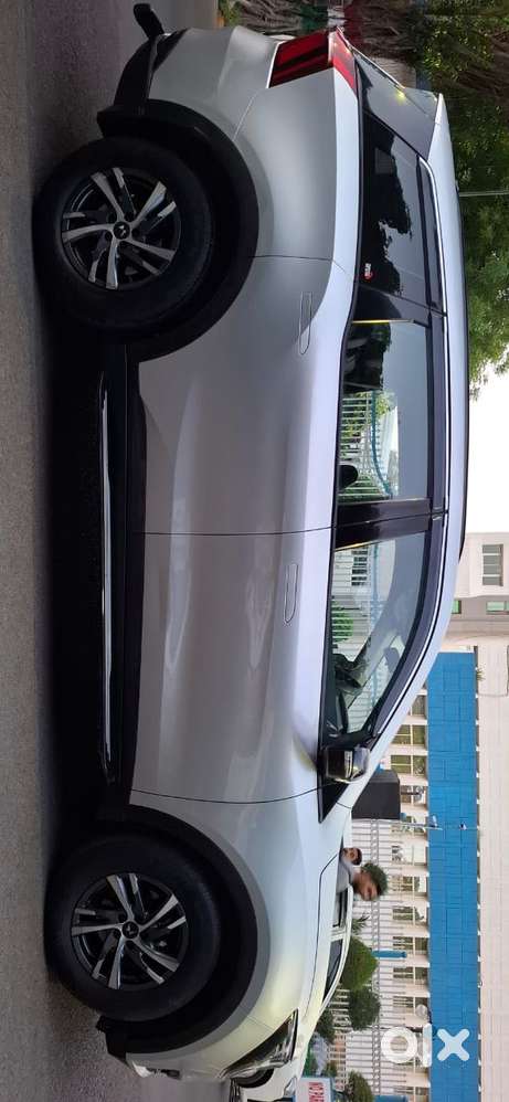 Mahindra Xuv700 2.2 Ax 5 Diesel Mt 7 Str, 2023, Diesel