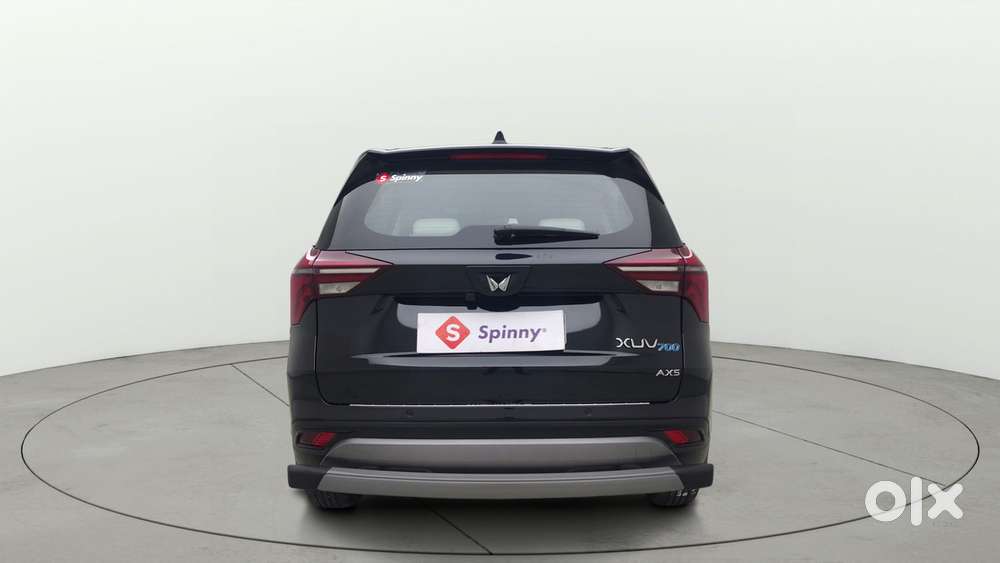 Mahindra Xuv700 2.0 Ax 5 Petrol At Str, 2024, Petrol