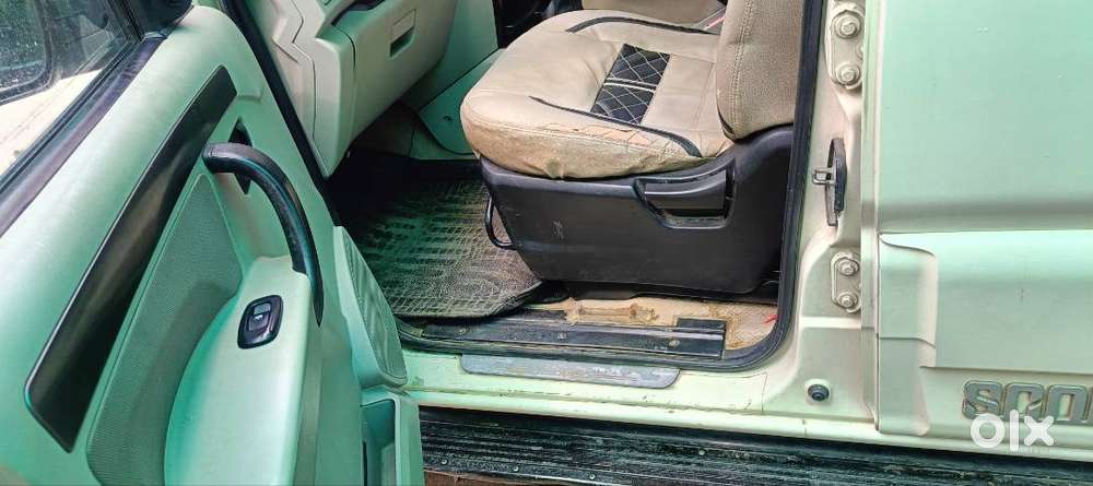 Mahindra Scorpio 2015 Diesel Classic Year