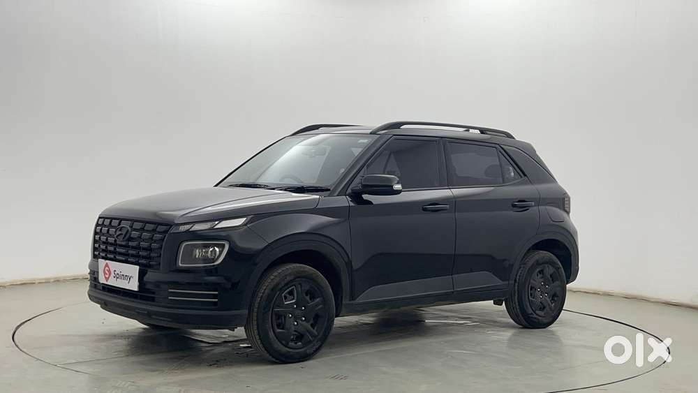 Hyundai Venue S (o) 1.2 Petrol Knight Edition, 2023, Petrol