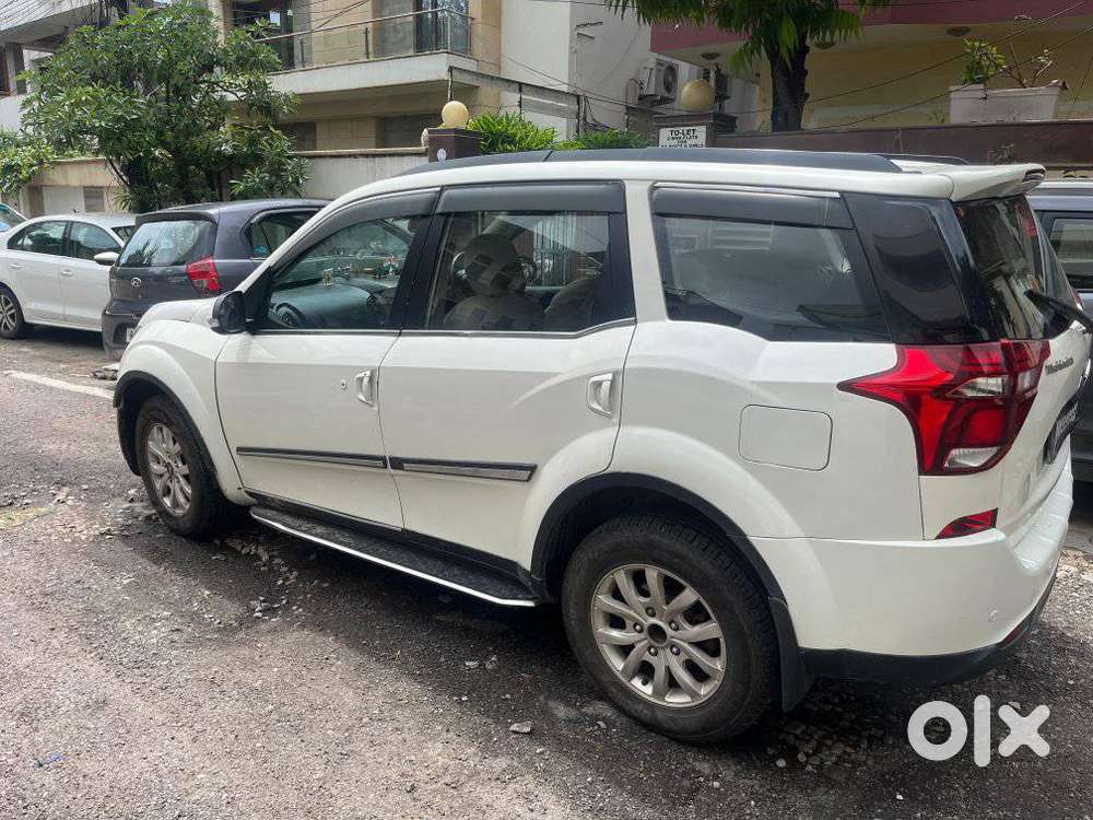 Mahindra Xuv500 2.2 W10, 2016, Diesel