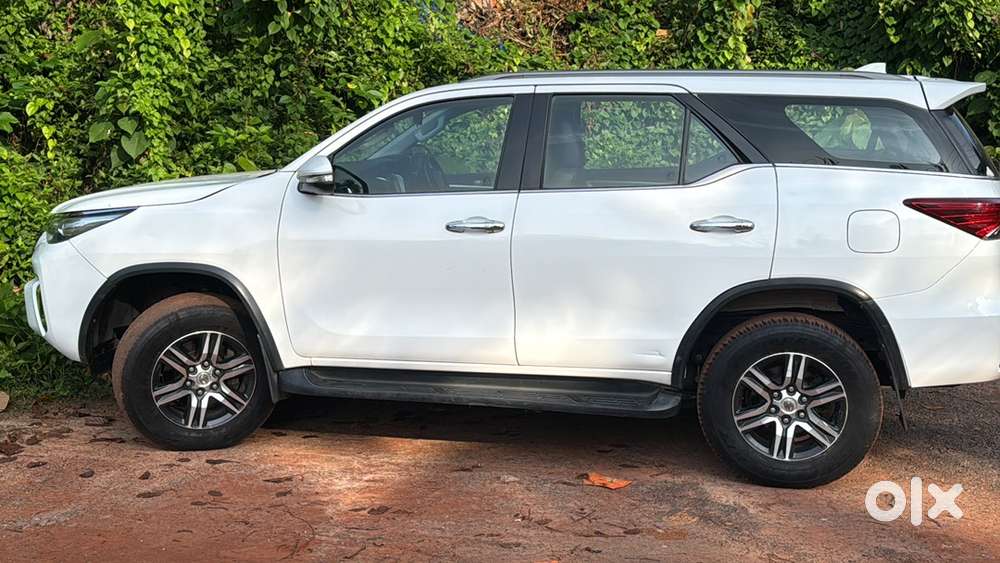 Toyota Fortuner 2017 Diesel 97000 Km Driven